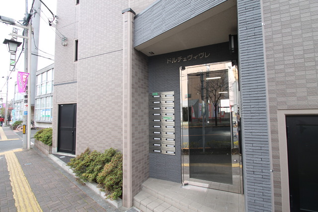 ドルチェヴィヴレ エントランス