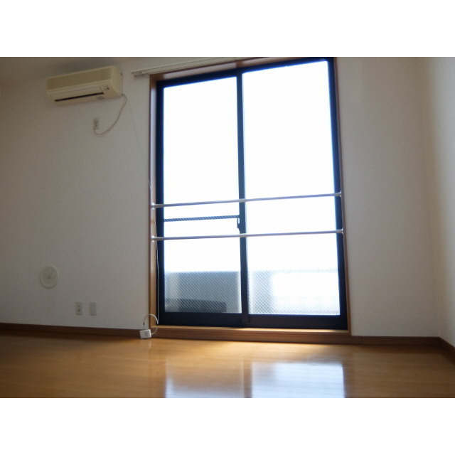 アンプルール ブワ 指扇Ⅱ リビング