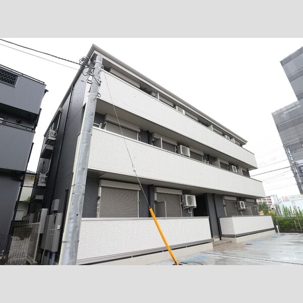 プルミエール101号室 建物外観