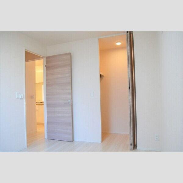 Flare Hills101号室 洋室②(別角度)