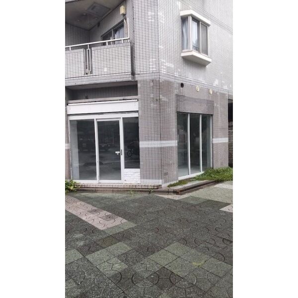 Jフラッツ川口本町 エントランス