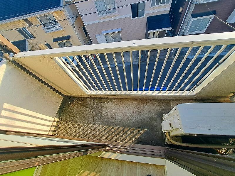 ストゥーディオ バルコニー