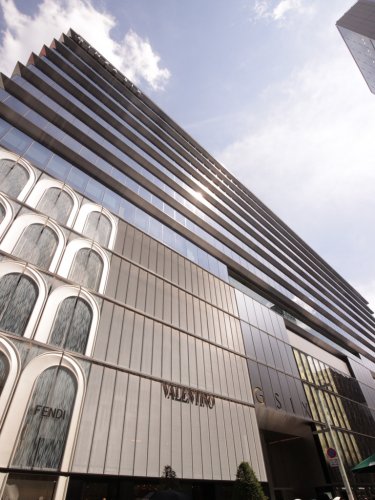 パレステュディオ銀座二丁目 【その他】GINZA SIX(ギンザ シックス)まで784ｍ