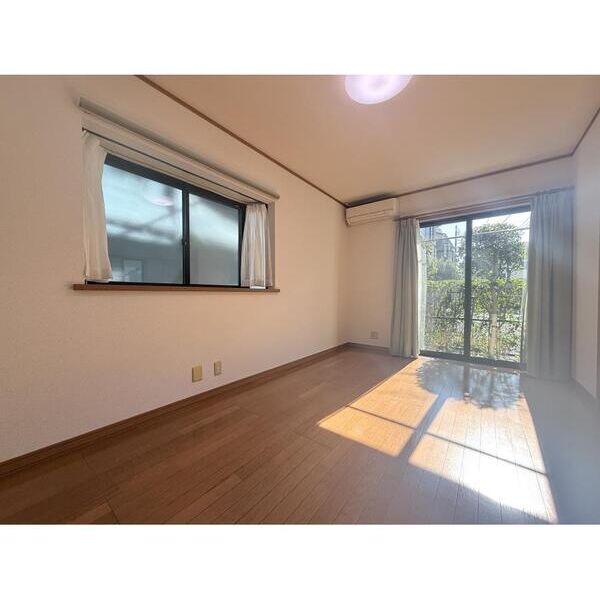 習志野台4丁目戸建 リビング