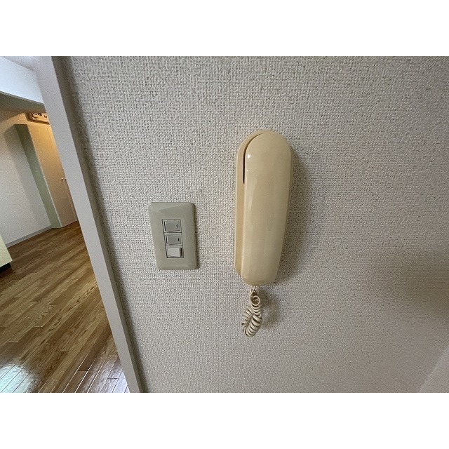 ドミール上池台0101号室 インターホン