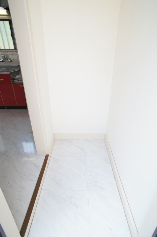 フジハイツ 玄関