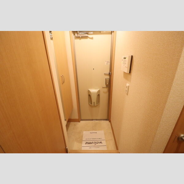 Toit Vert(トワ　ヴェール) 玄関