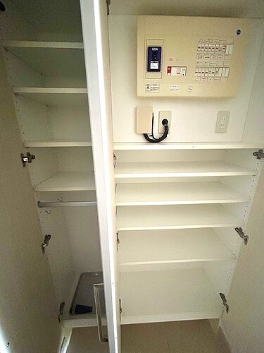 ルイシャトレ川口レックスフォート 下足入