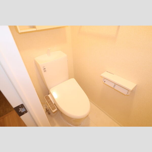 NKガーデン111号室 トイレ