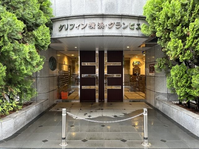 グリフィン横浜・グランビスタ エントランス