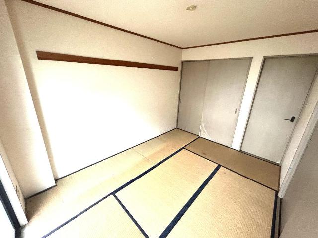 ヴィレッジガーデン00101号室 和室