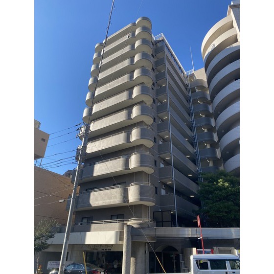 ロイヤルフラット野毛山壱番館703号室 外観