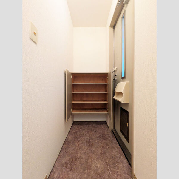 グランナチュール　A 玄関