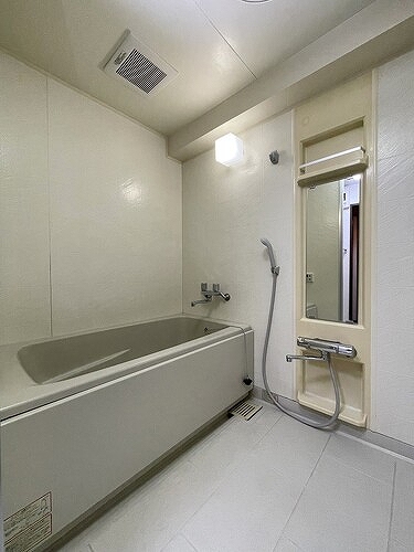 レクセルプラザ西川口5階 浴室　※2023年3月撮影