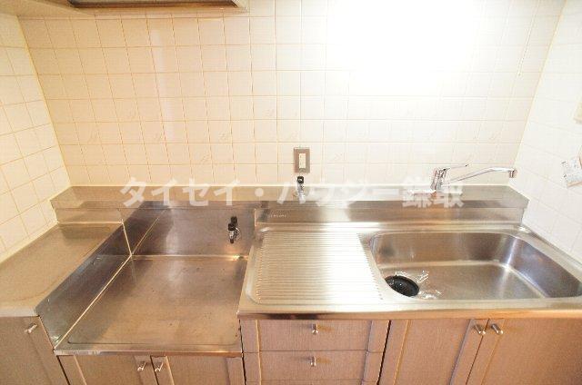 アヴニール梨の樹0102号室 使いやすいキッチン♪