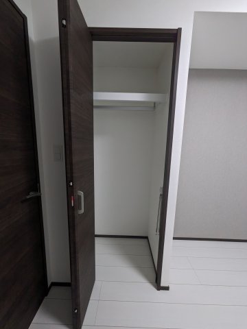 GENOVIA天王台0128号室 収納