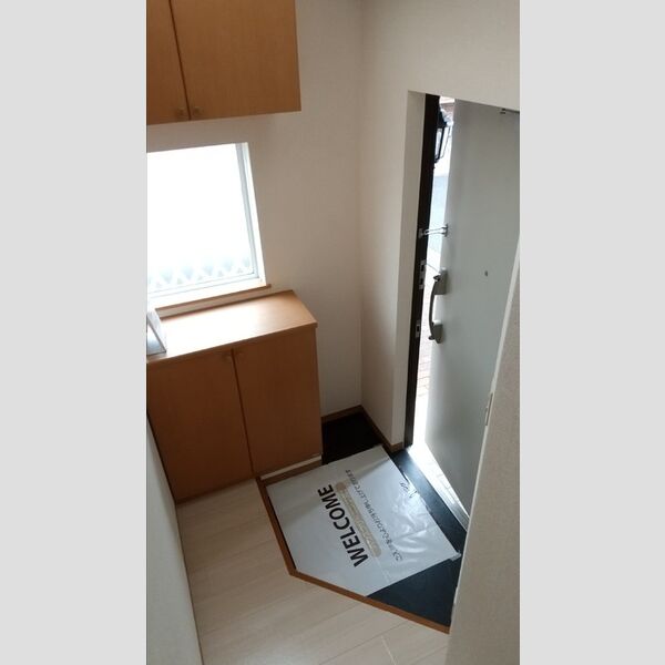 ウィステリア　Ⅲ 玄関