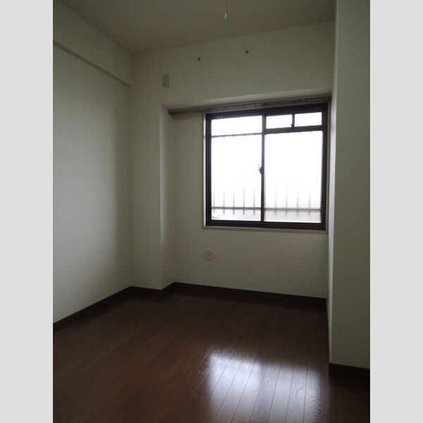 プルニエール大泉学園302号室 洋室5.3帖