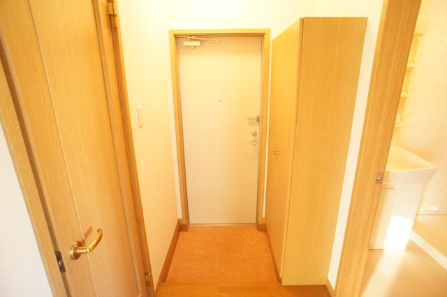 文京弐番館0201号室 玄関