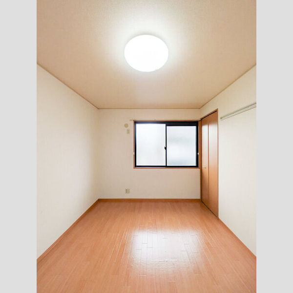 グランシャリオ203号室 北側洋室