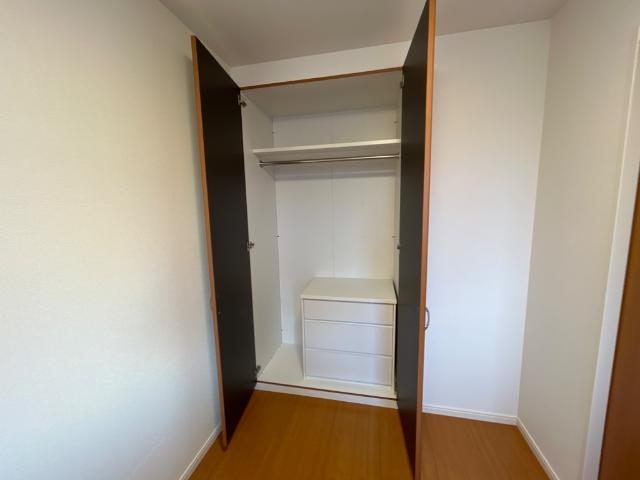 ライジング・サン203号室 クローゼット