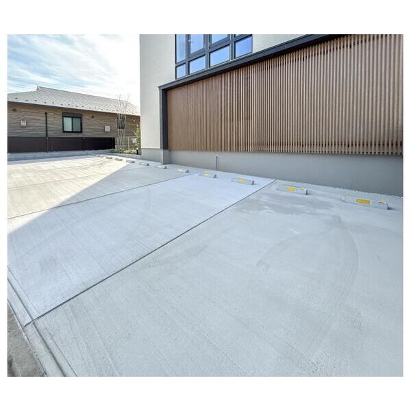 Ricott　URAWA 駐車場