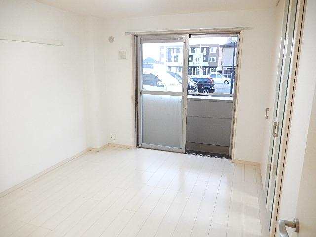 グランド・ソレイユ 洋室