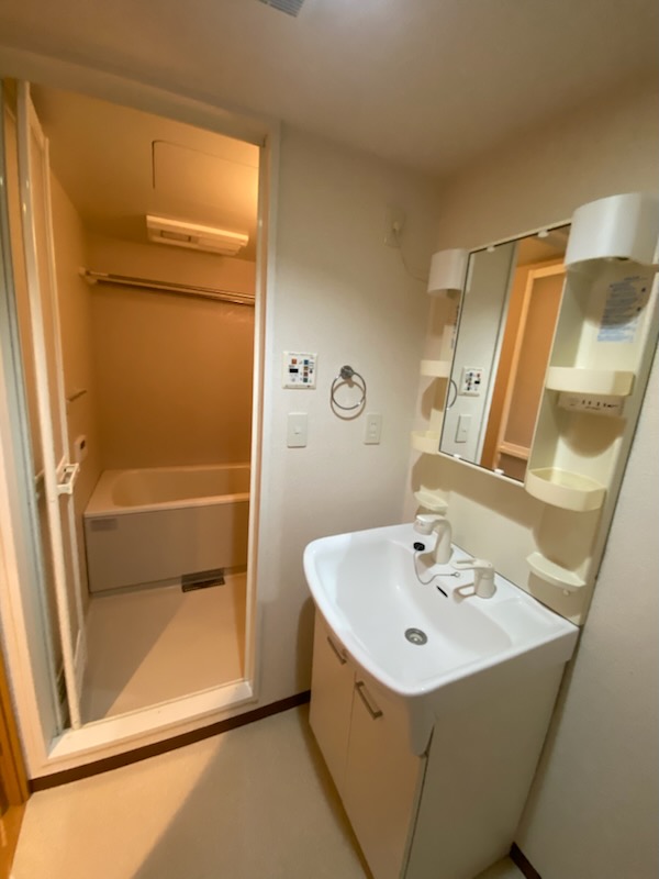 キャロンコート横浜0207号室 ※現況優先