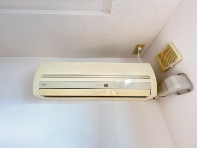 ペティハウス弐番館302号室 エアコン