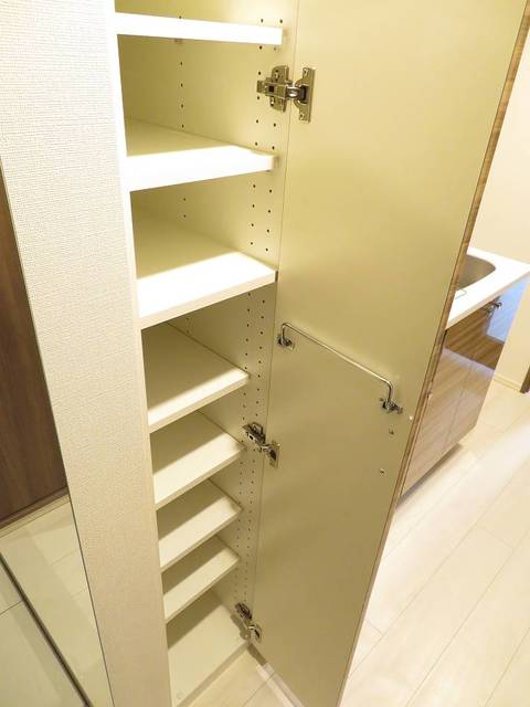 ガーラ・リバースクエア横濱南 収納