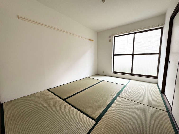 ドエルせんげん台壱番館2階 ※別号室写真使用※