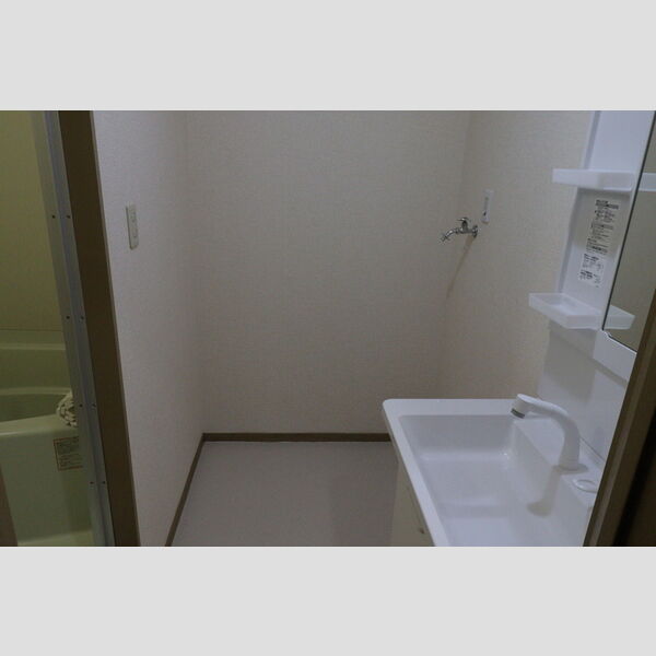 ウィルヴィラージュⅠ102号室 洗濯機置き場