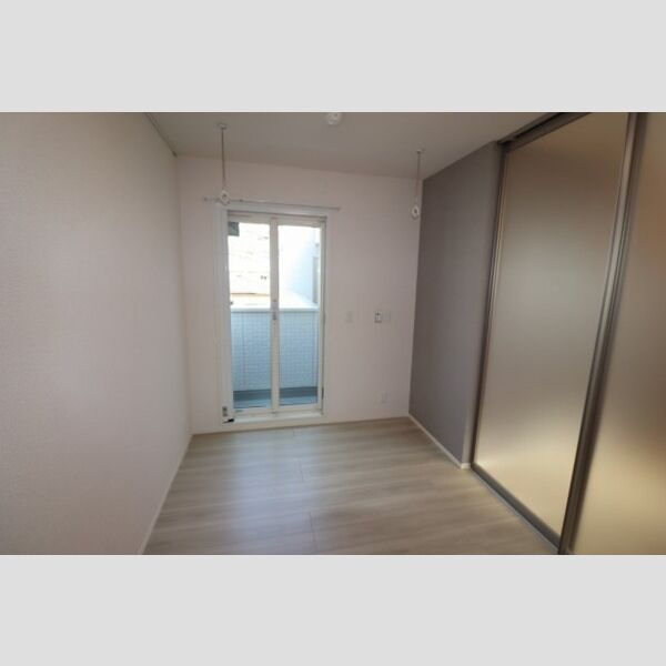 セレスティア大島305号室 洋室