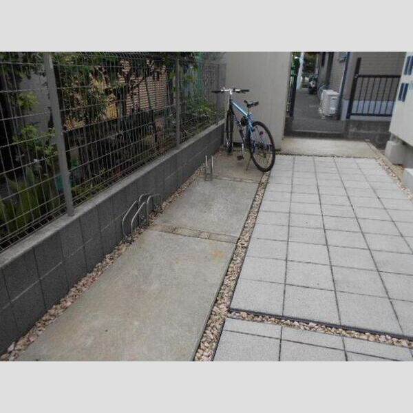 Bella Luce (ベラルーチェ) 駐輪場