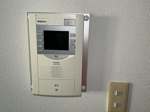 ライオンズマンション平塚宝町8階 インターホン