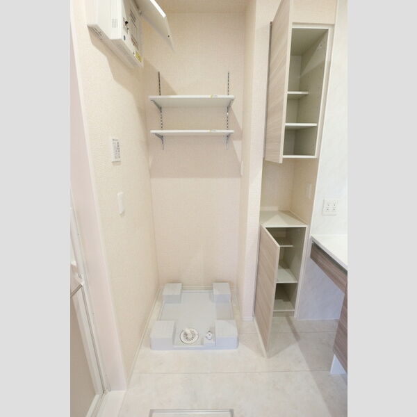 リベラル303号室 室内洗濯機置き場