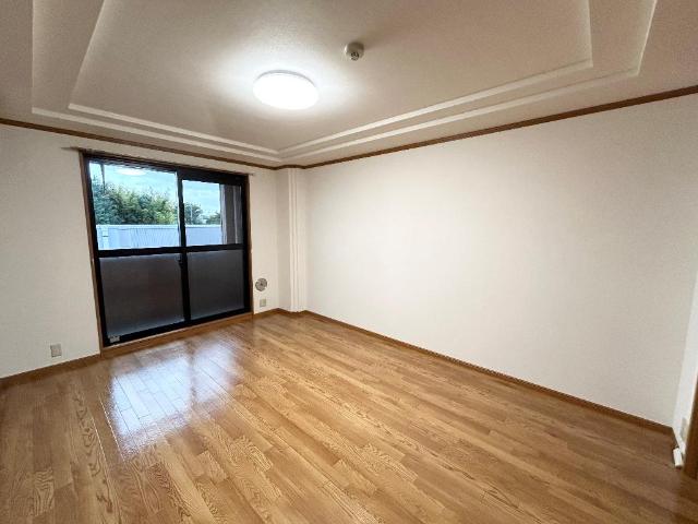 Ｇｒａｎｄｅ　Ｖｉｌｌａ（グランデ　ヴィラ） 洋室