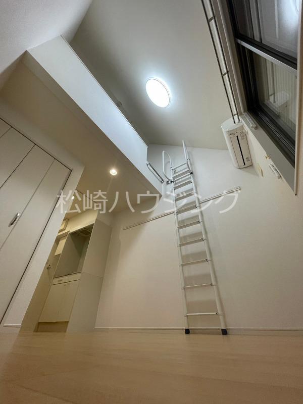 サンパレス中野2階 リビング