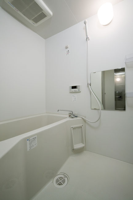 ブランノワール早稲田301号室 お風呂