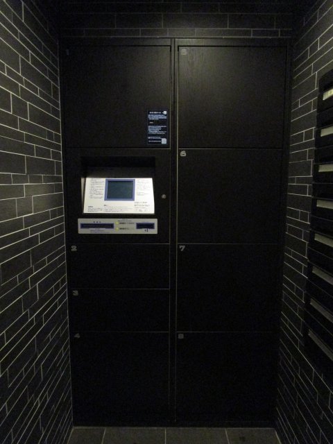 ガーラ・ヒルズ赤坂5階 宅配BOX