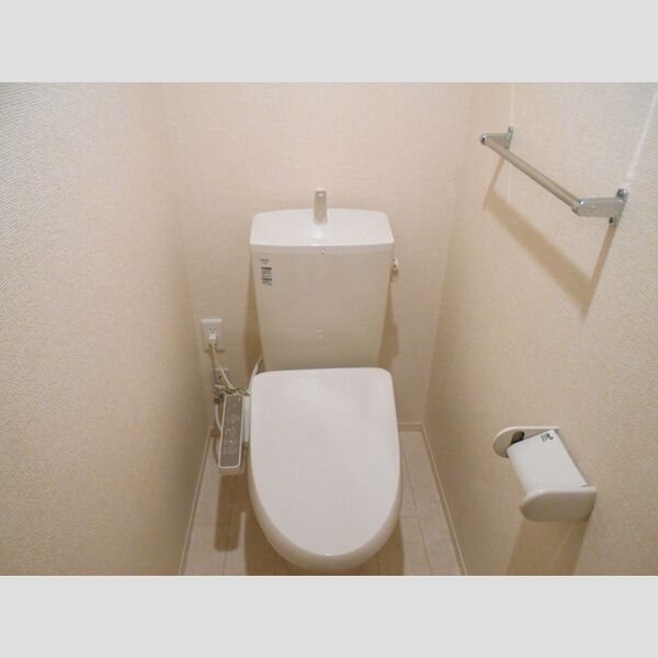 ロイジェントパークス草加手代　B 温水洗浄暖房便座トイレ