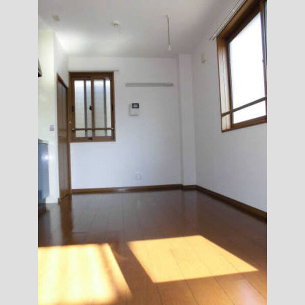 102号室
