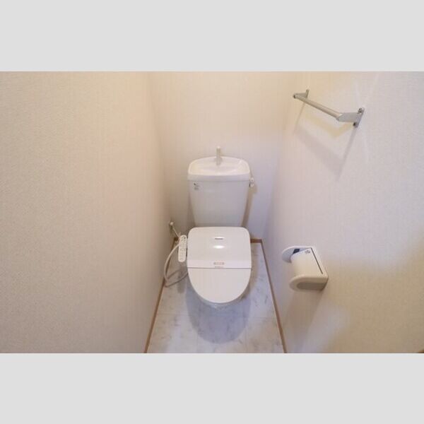 カサベルデ 温水洗浄暖房便座