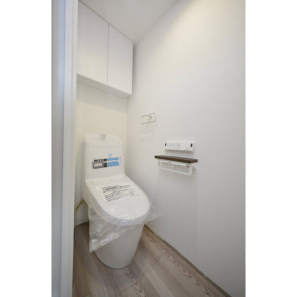ウィロー板橋本町0401号室 トイレ