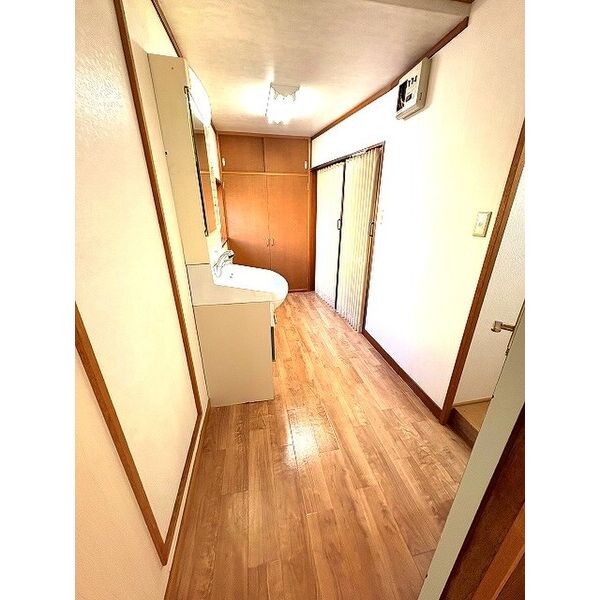 ハイツ湘南 洗面