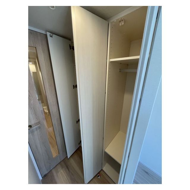 ブランシエスタ横浜高島町0501号室 リビング