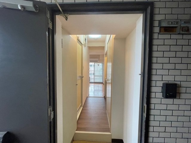 メイツ井荻5階 玄関