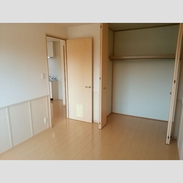 ルピナス　A202号室 洋室