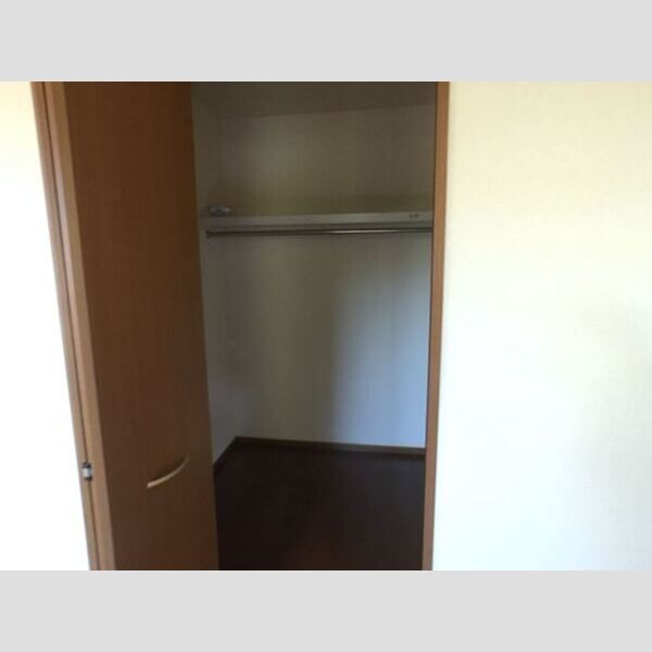 ウェルズ106号室 ウォークインクローゼット