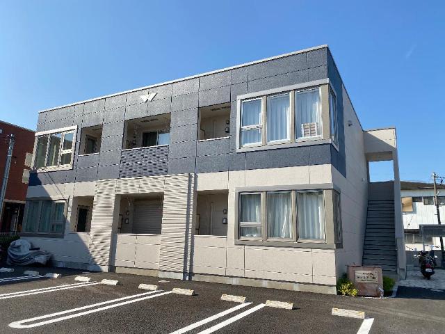 シェトア三山 外観写真（昼）